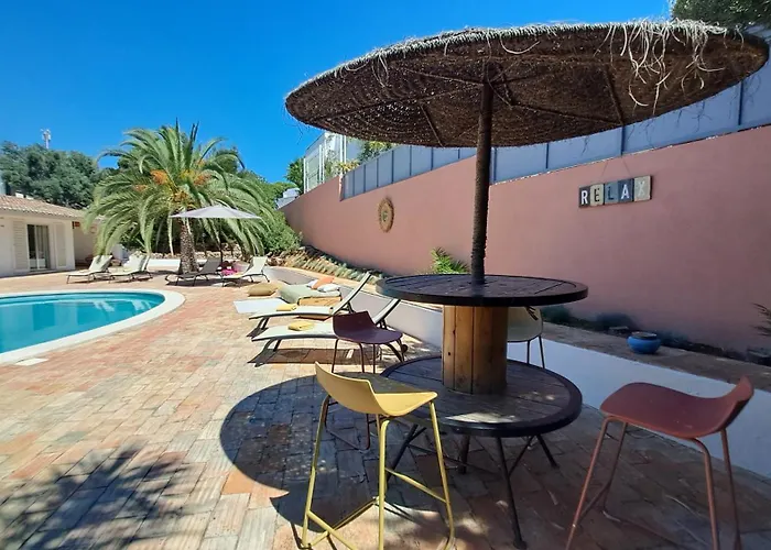 Villa La Balaia - Charm And Comfort 12 People 9 Beds *