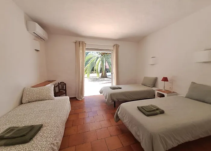 La Balaia - Charm And Comfort 12 People 9 Beds Willa