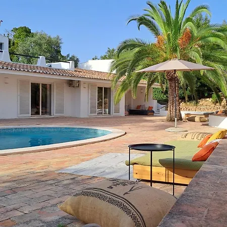 Βίλα La Balaia - Charm And Comfort 12 People 9 Beds